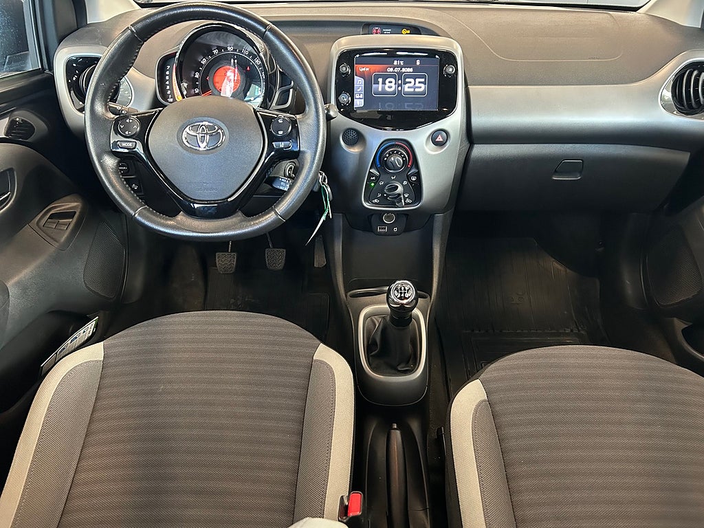 Toyota Aygo 2018 - miniatyr 12