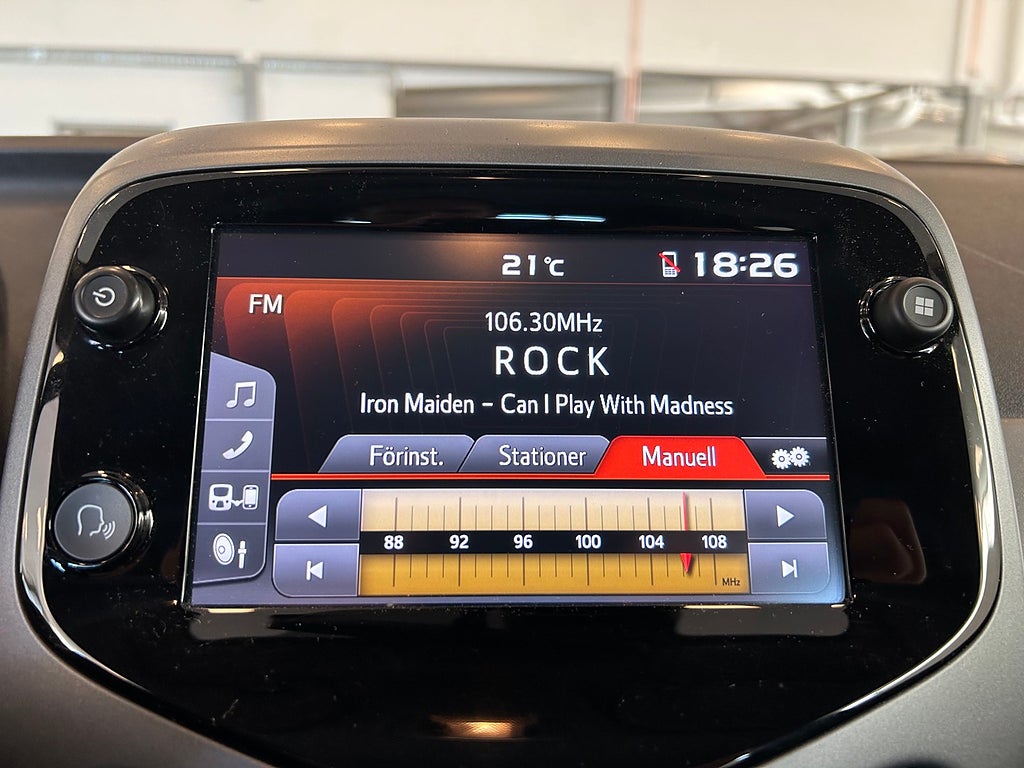Toyota Aygo 2018 - miniatyr 18