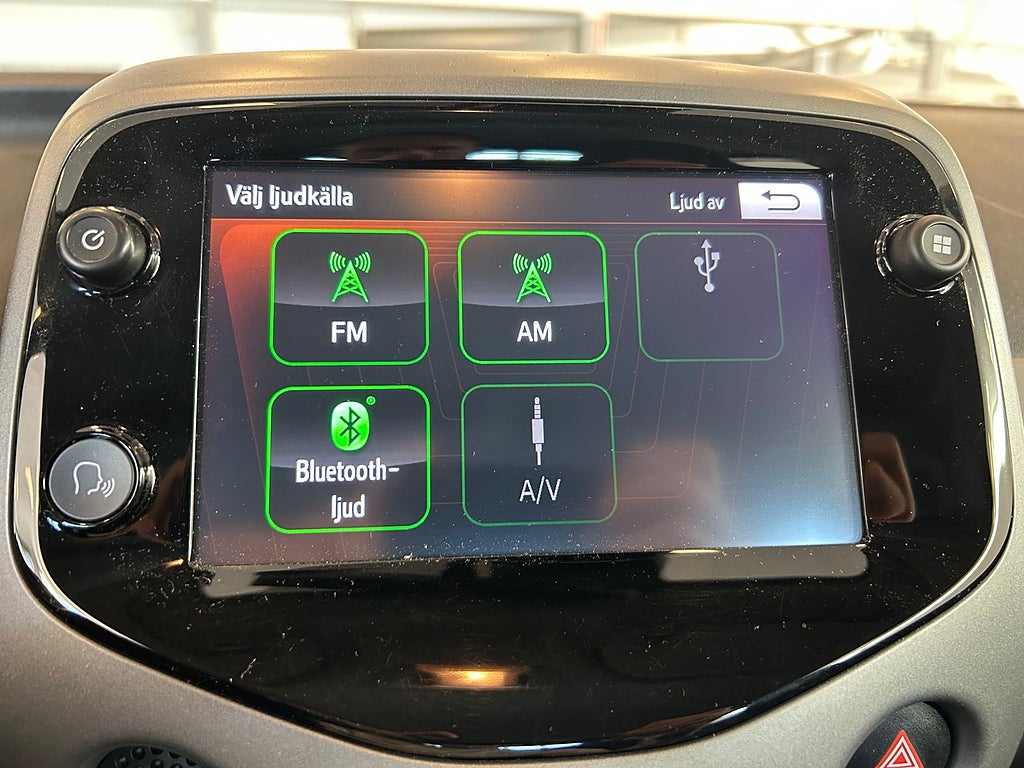 Toyota Aygo 2018 - miniatyr 19