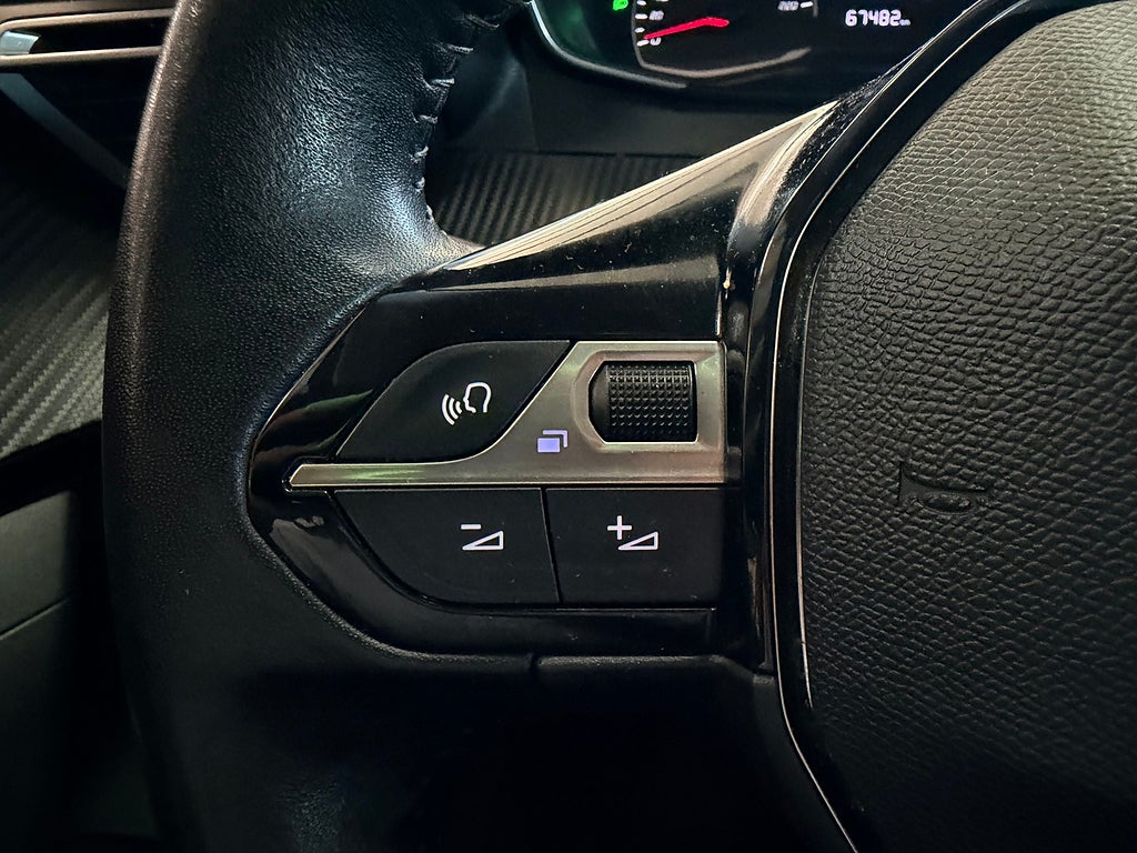 Peugeot 2008 2021 - miniatyr 14