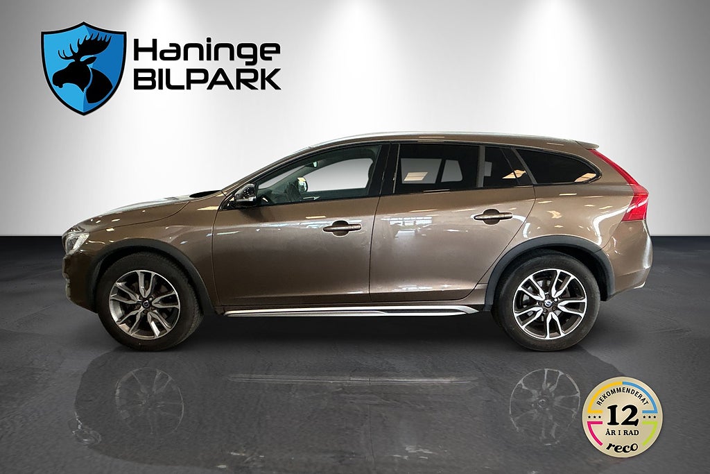 Volvo V60 Cross Country 2016 - miniatyr 12