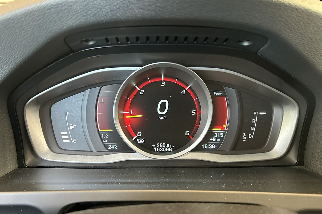 Volvo V60 Cross Country 2016 - miniatyr 28