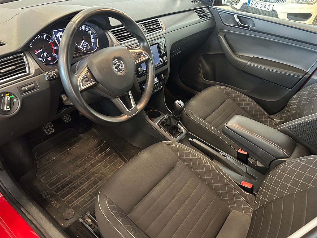 Skoda Rapid 2017 - miniatyr 11