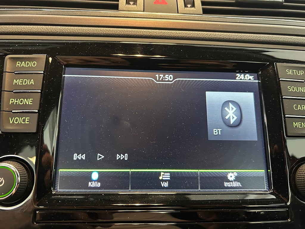 Skoda Rapid 2017 - miniatyr 23