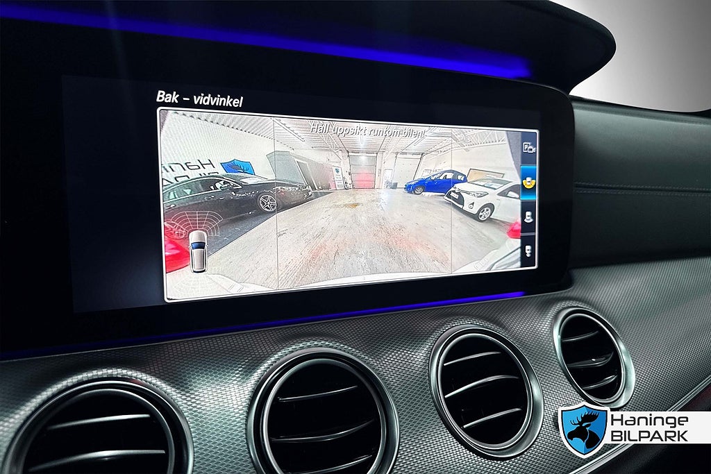Mercedes-Benz E300 de 2020 - miniatyr 25