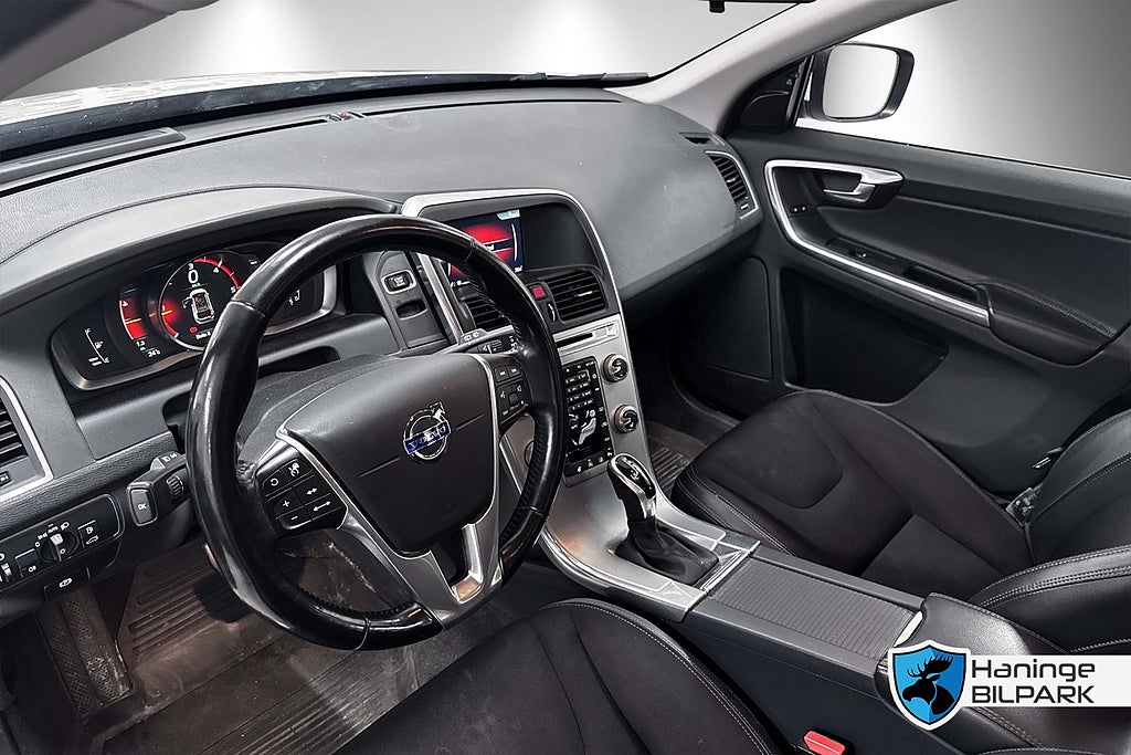 Volvo XC60 2017 - miniatyr 12
