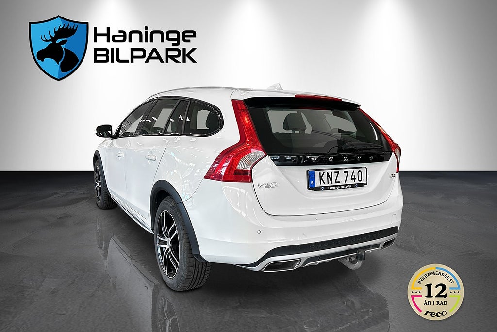 Volvo V60 Cross Country 2018 - miniatyr 9