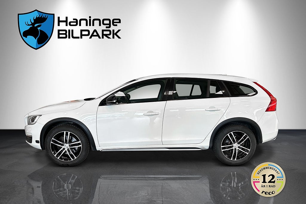 Volvo V60 Cross Country 2018 - miniatyr 10