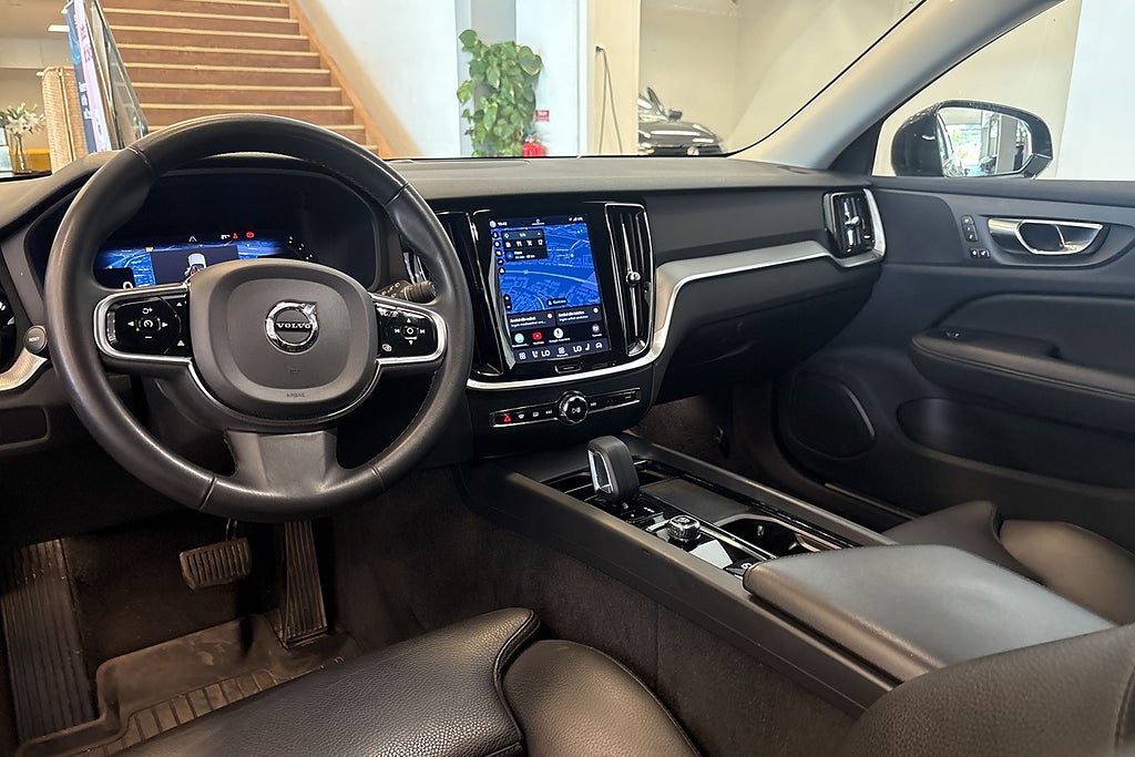 Volvo V60 2023 - miniatyr 12