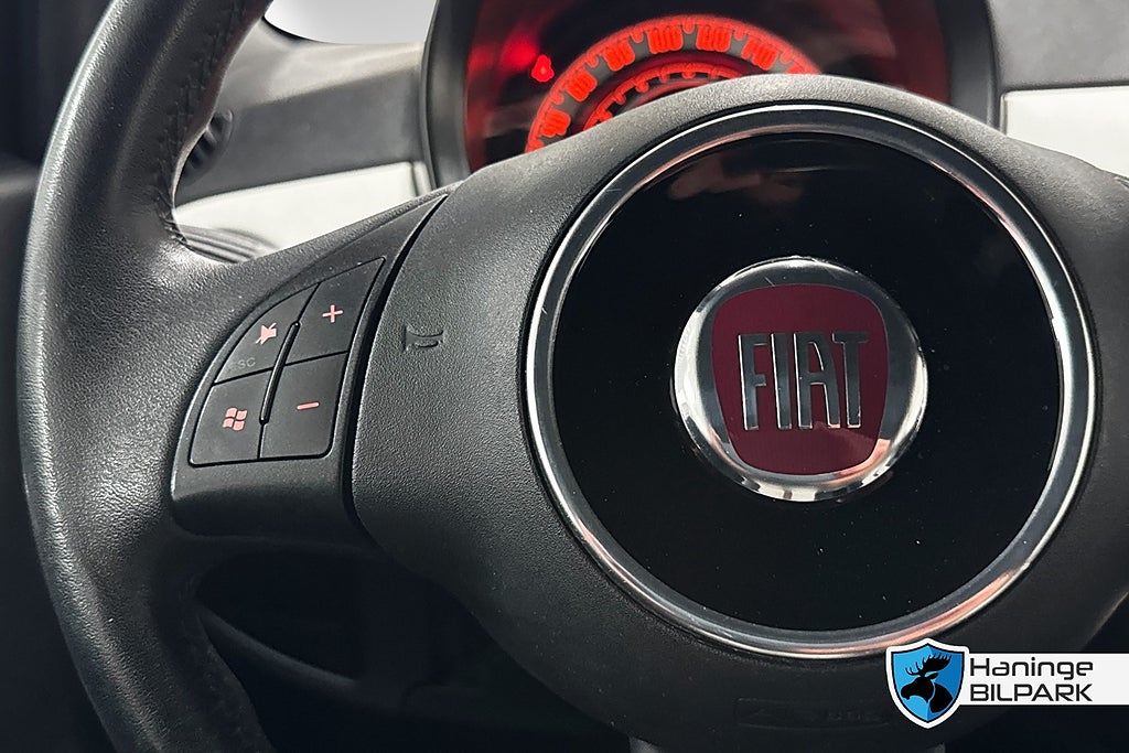 Fiat 500C 2012 - miniatyr 17