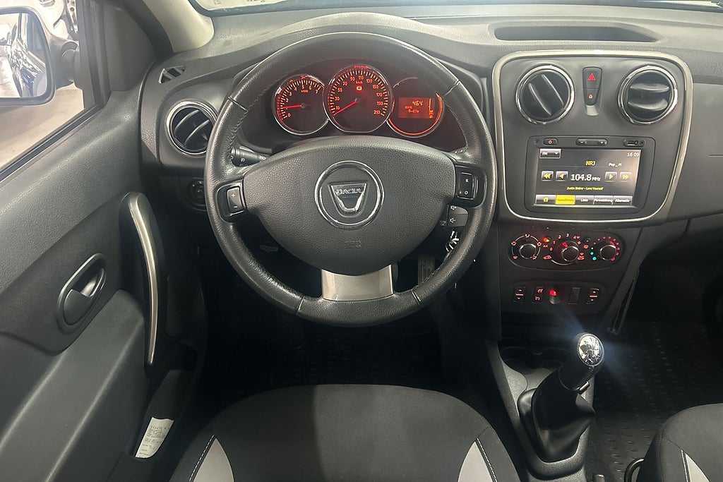 Dacia Sandero Stepway 2015 - miniatyr 16