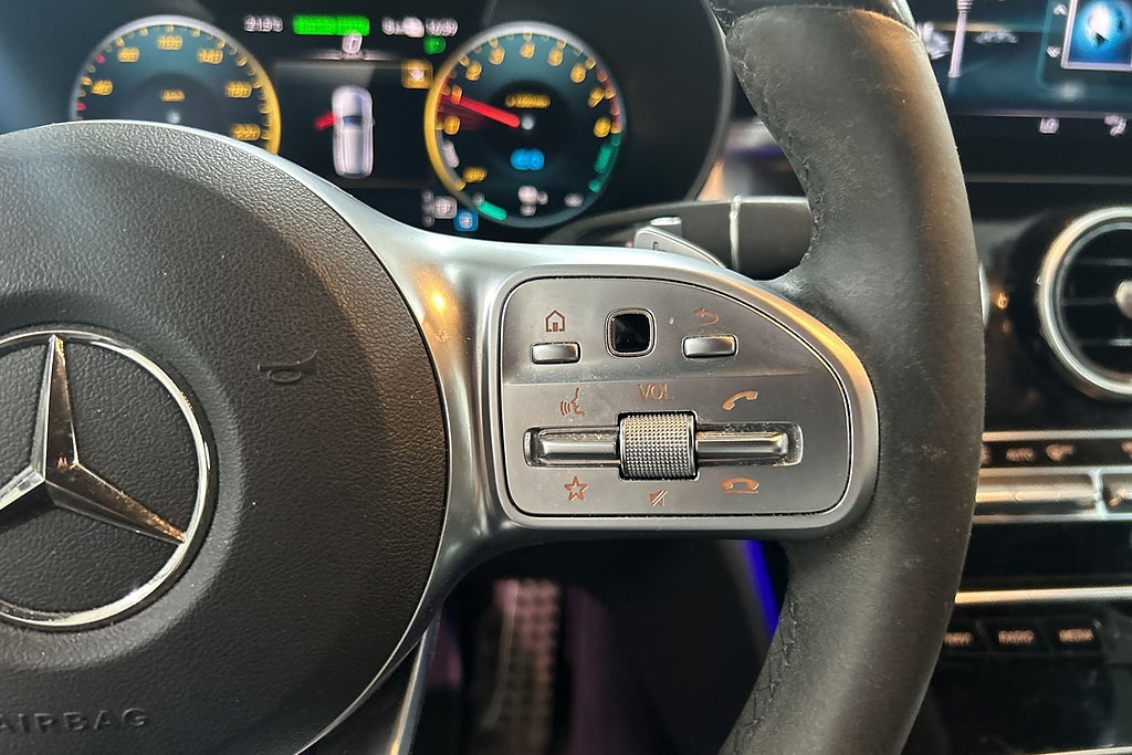 Mercedes-Benz C300 2021 - miniatyr 12