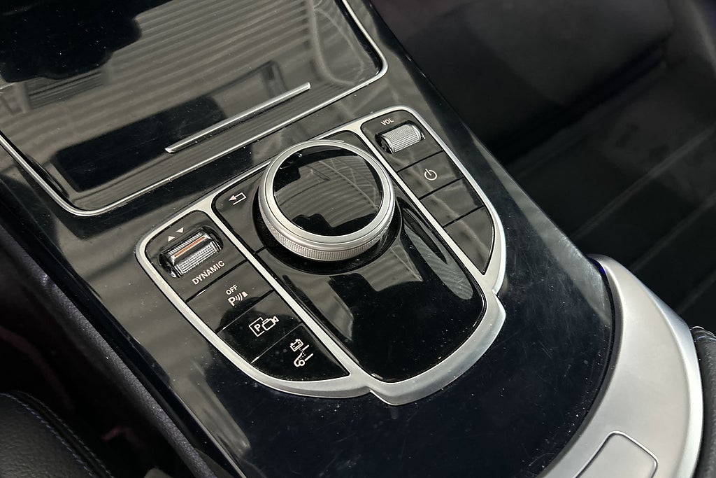 Mercedes-Benz C300 2021 - miniatyr 13