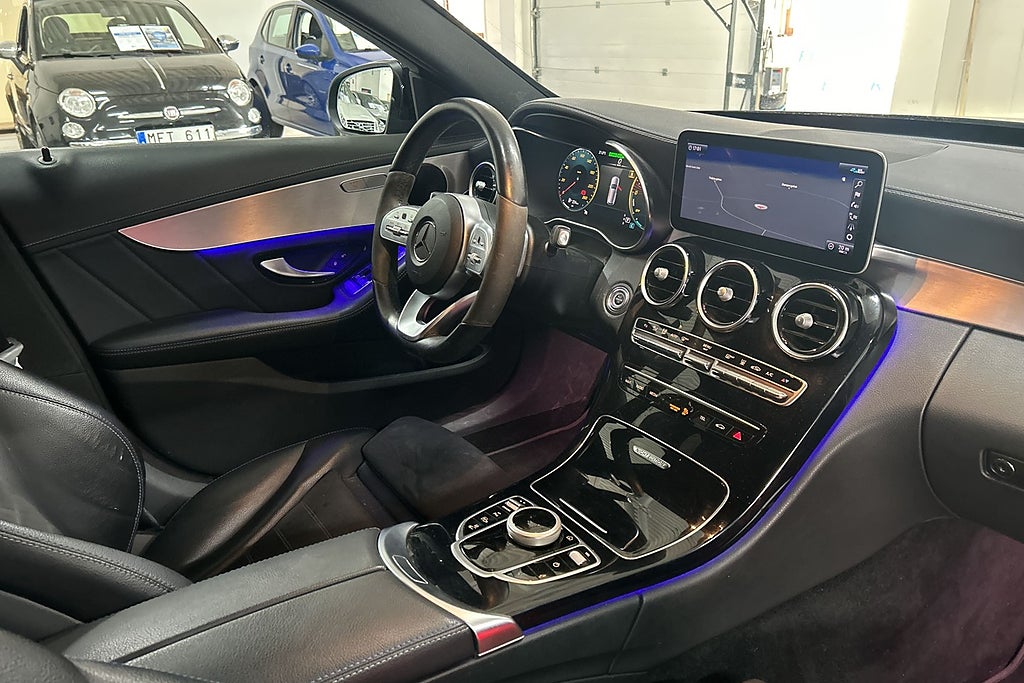 Mercedes-Benz C300 2021 - miniatyr 17