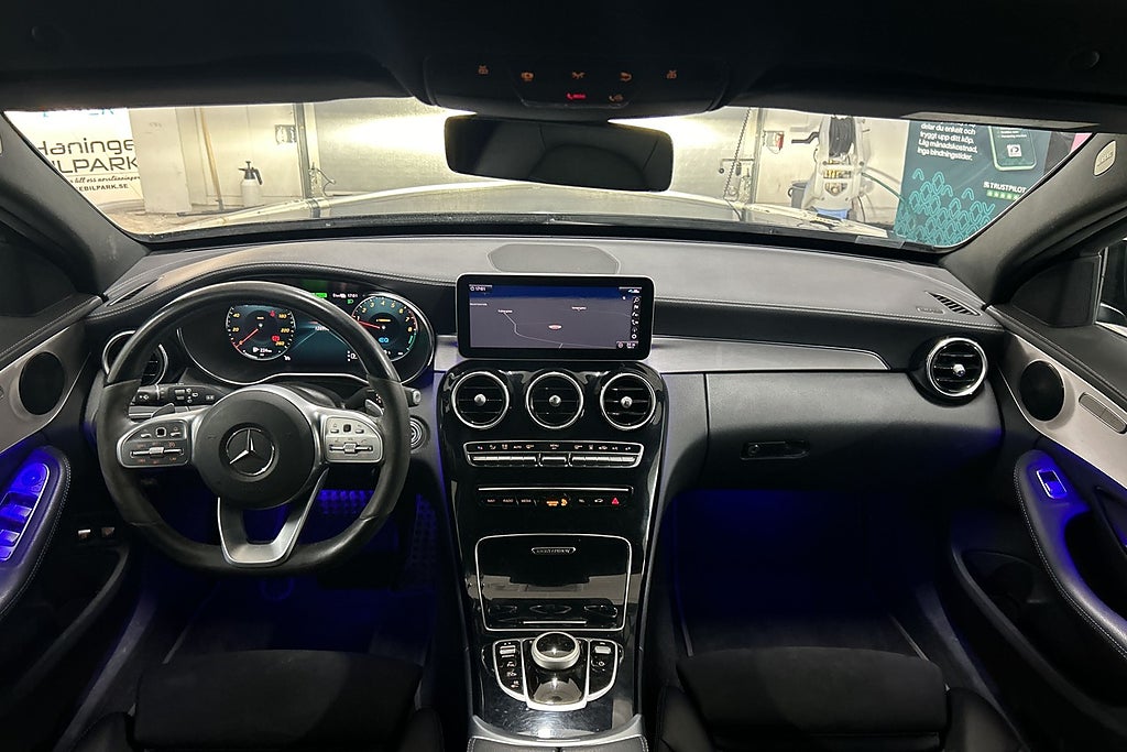 Mercedes-Benz C300 2021 - miniatyr 18