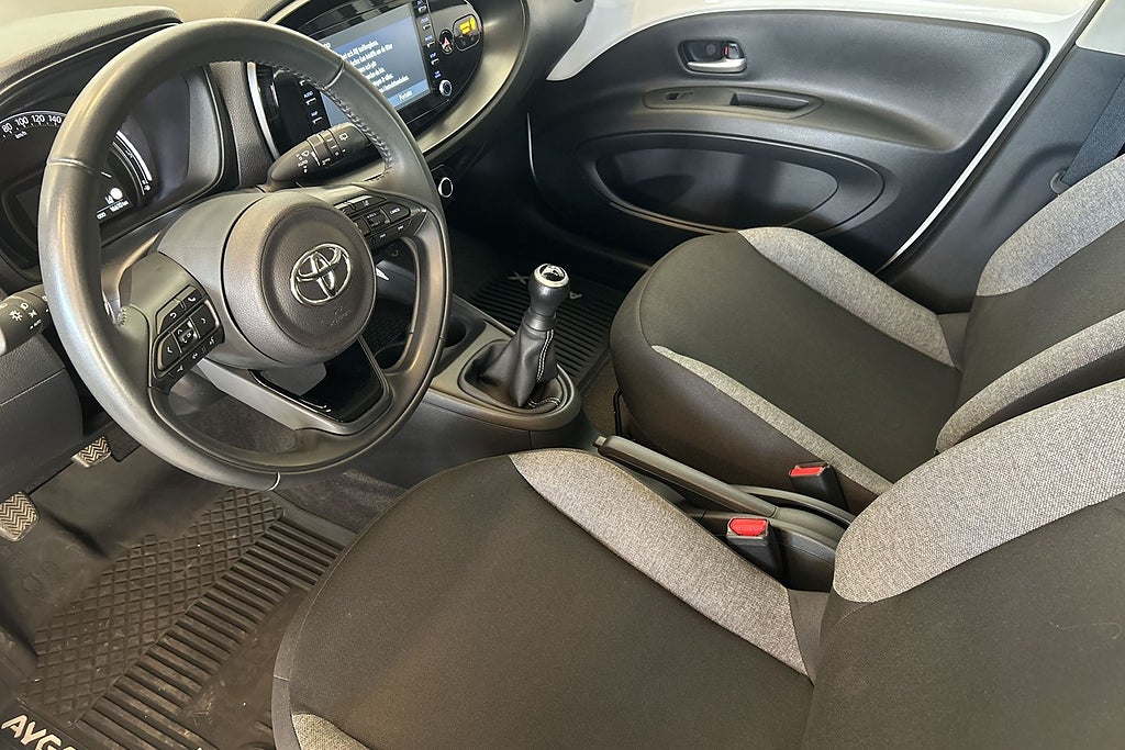 Toyota Aygo X 2023 - miniatyr 16