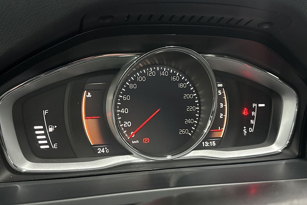 Volvo V60 Cross Country 2018 - miniatyr 17