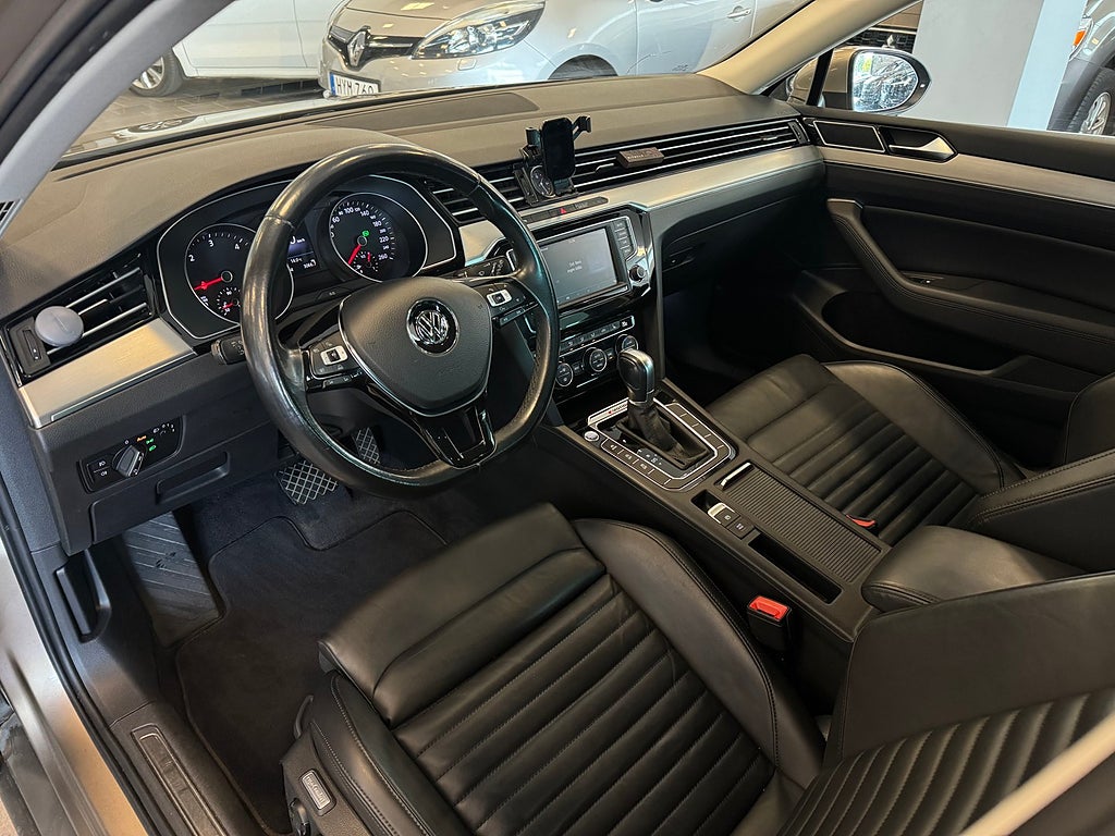 Volkswagen Passat 2017 - miniatyr 11