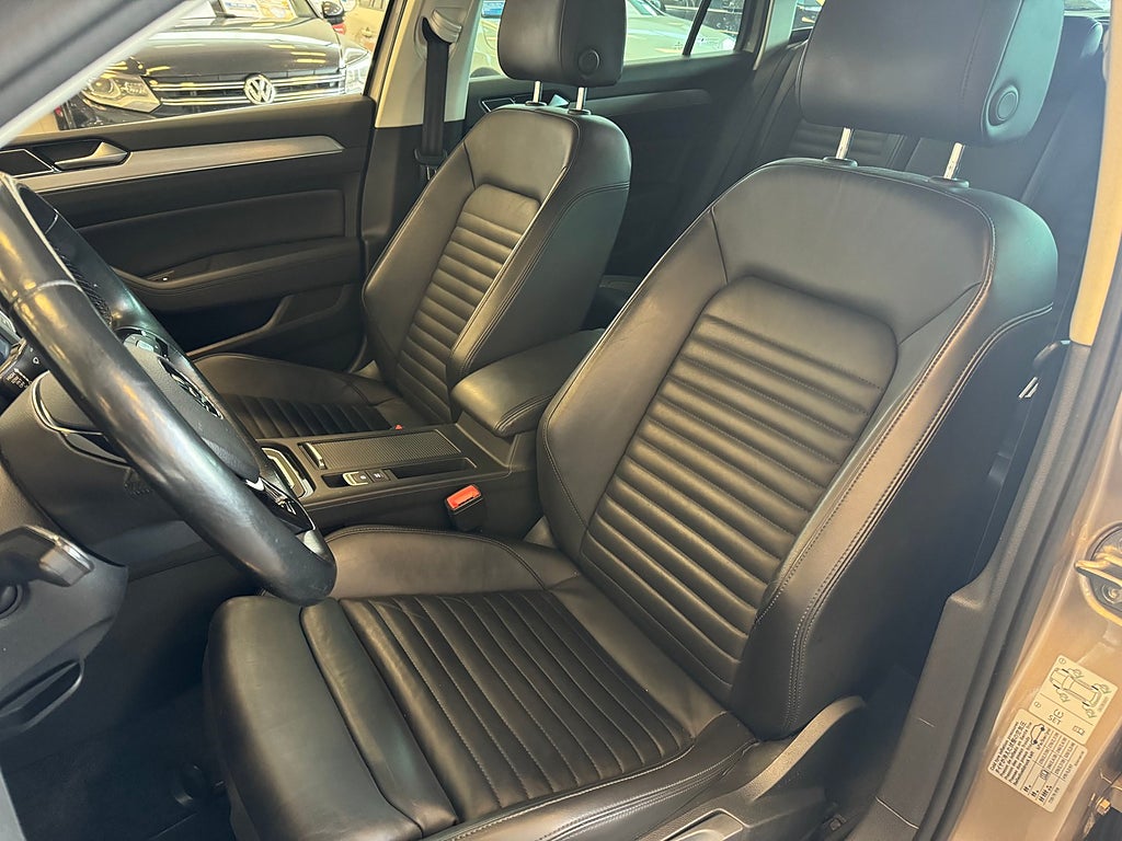 Volkswagen Passat 2017 - miniatyr 12