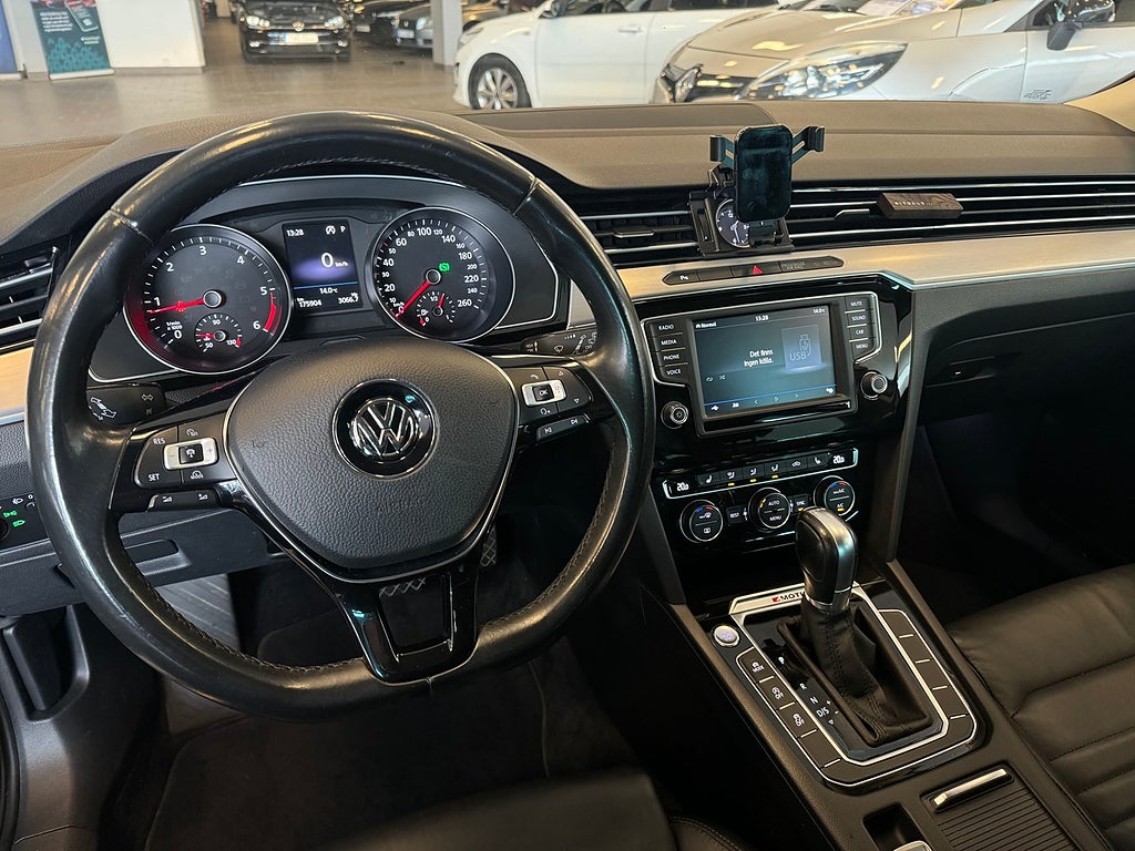 Volkswagen Passat 2017 - miniatyr 15