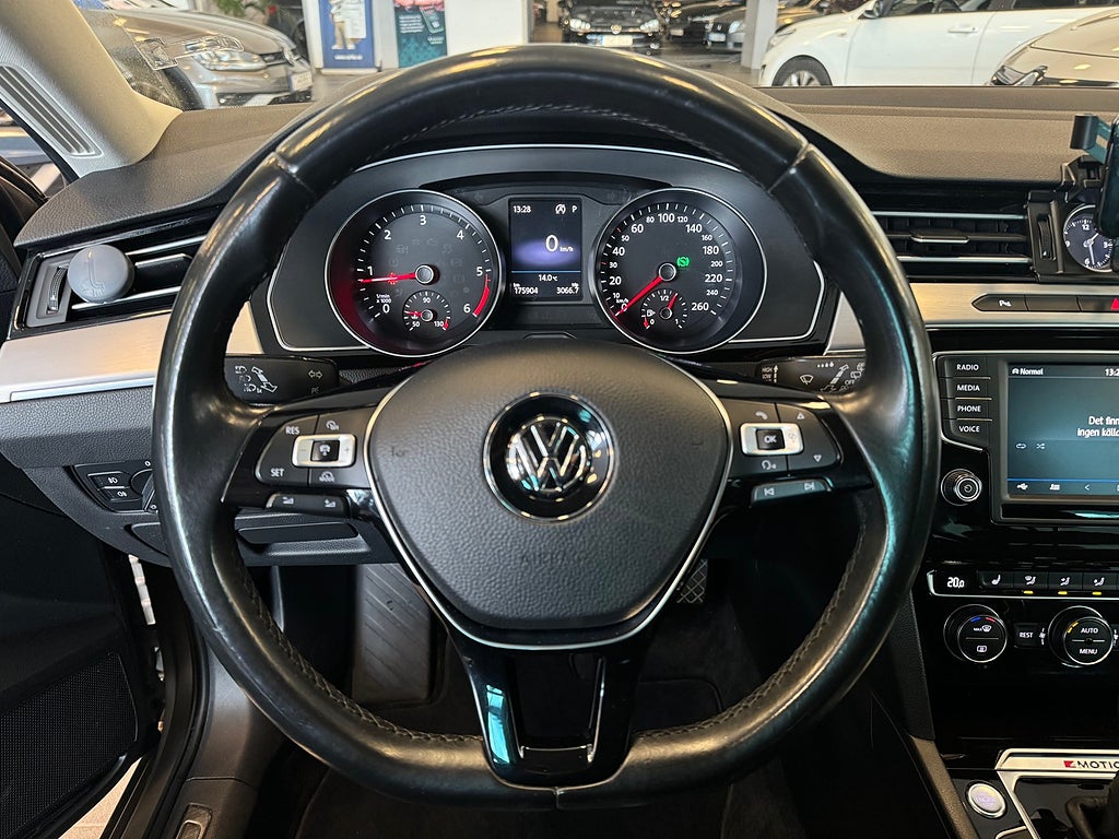Volkswagen Passat 2017 - miniatyr 16