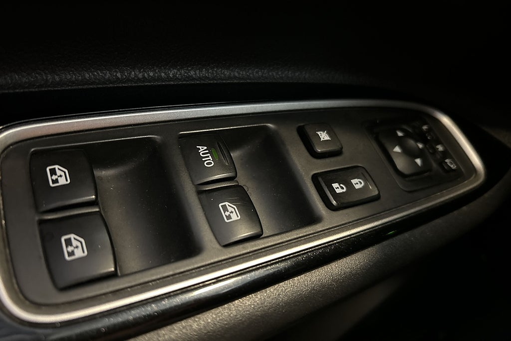 Mitsubishi Outlander 2016 - miniatyr 34