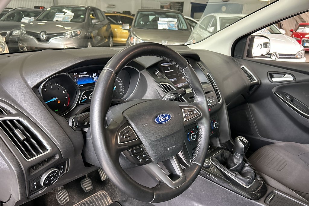 Ford Focus 2015 - miniatyr 11