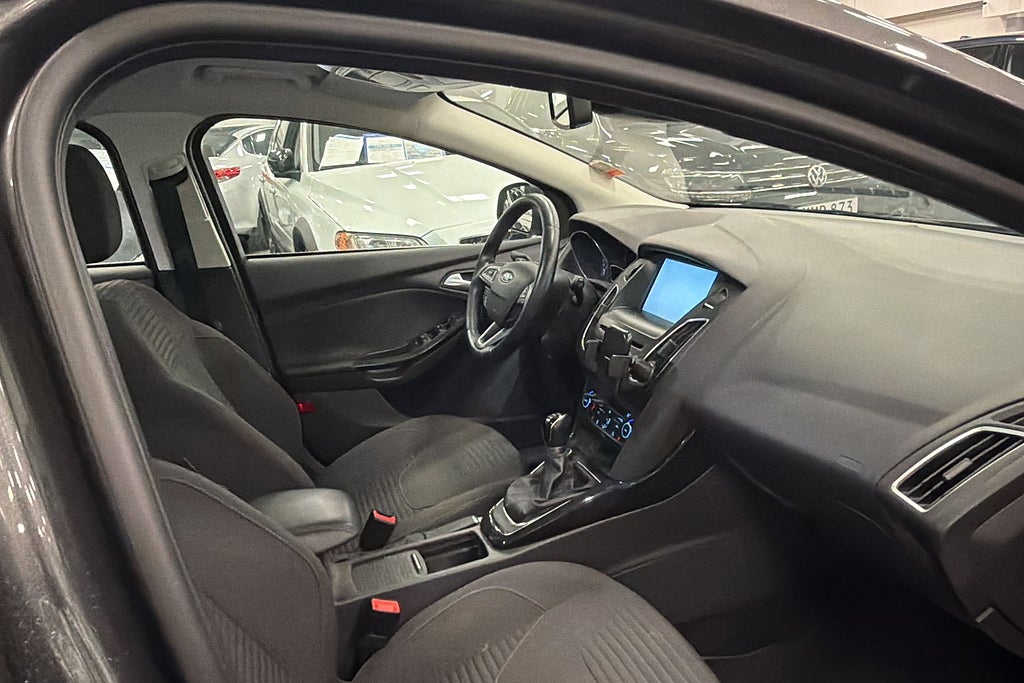 Ford Focus 2015 - miniatyr 13