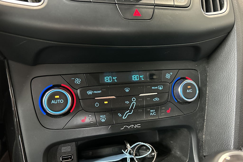 Ford Focus 2015 - miniatyr 16