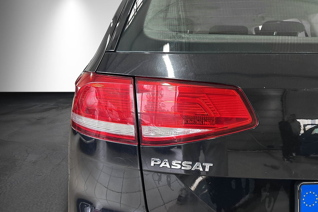 Volkswagen Passat 2015 - miniatyr 12