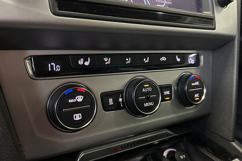 Volkswagen Passat 2015 - miniatyr 26