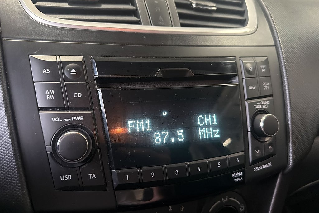 Suzuki Swift 2015 - miniatyr 15