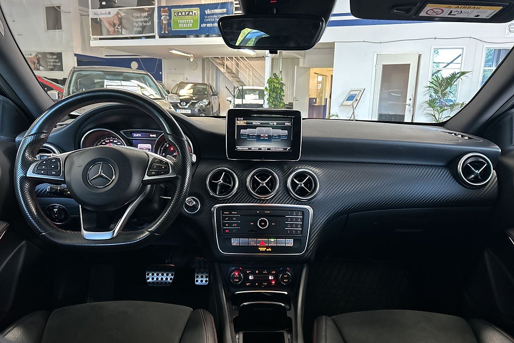 Mercedes-Benz A180 d 2016 - miniatyr 26