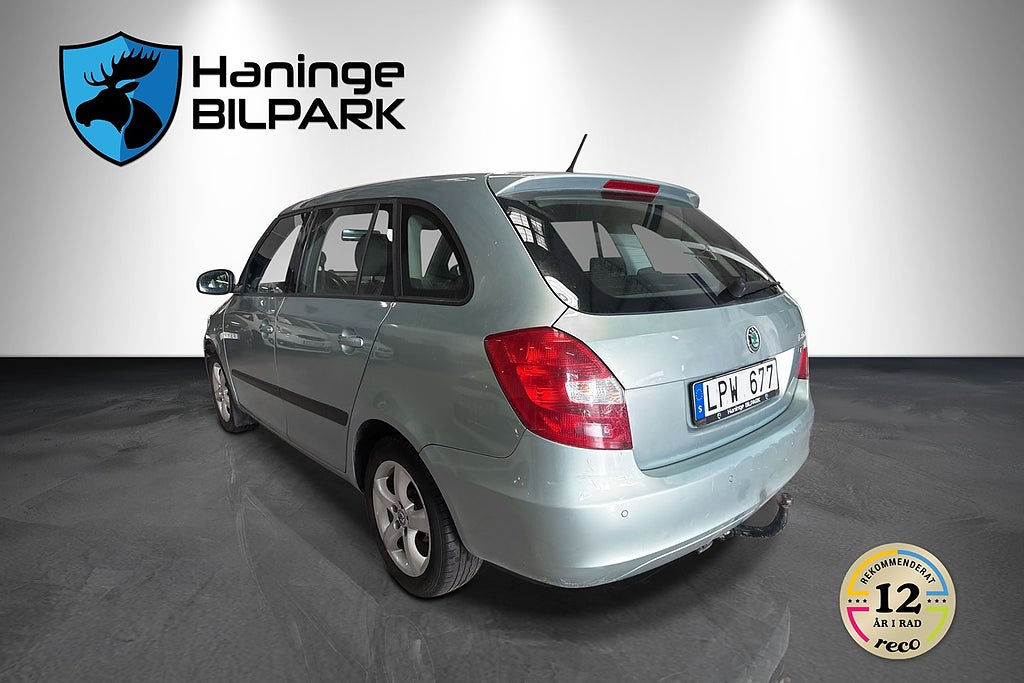 Skoda Fabia 2011 - miniatyr 5