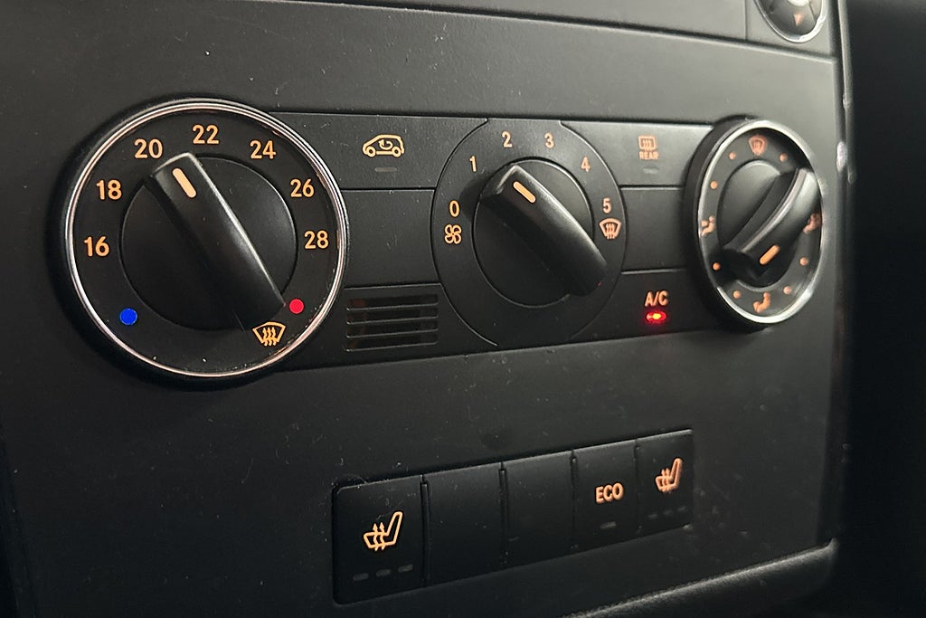 Mercedes-Benz A160 2010 - miniatyr 20