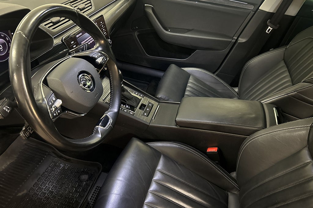 Skoda Superb 2021 - miniatyr 17