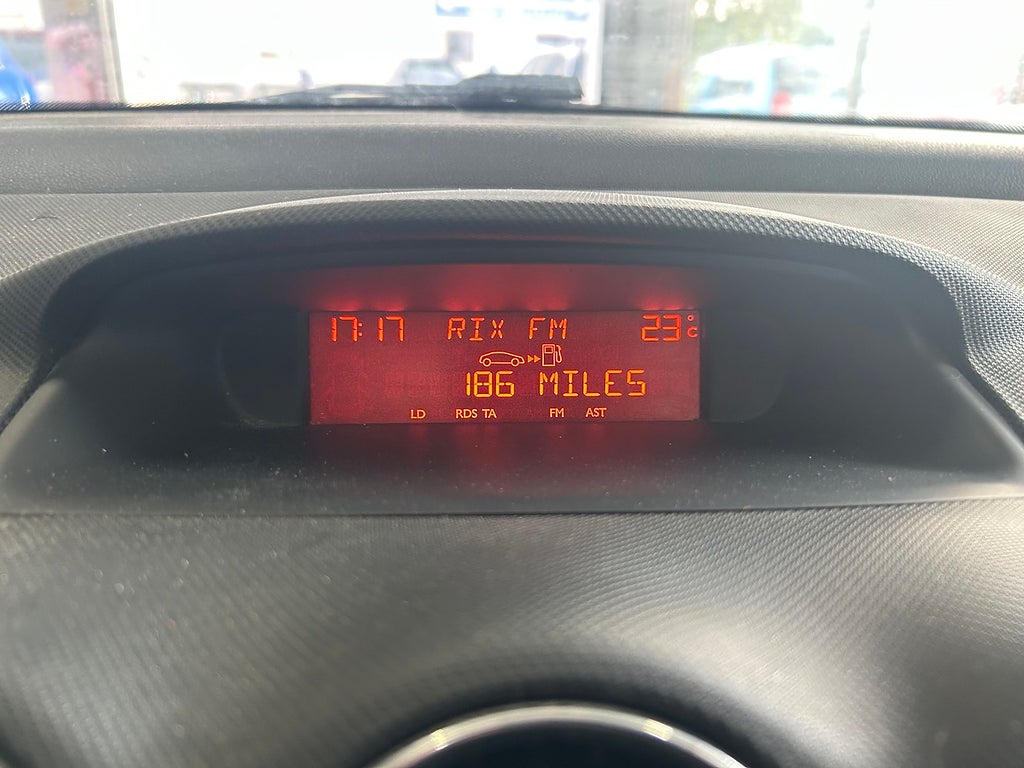 Peugeot 308 sw 2010 - miniatyr 18