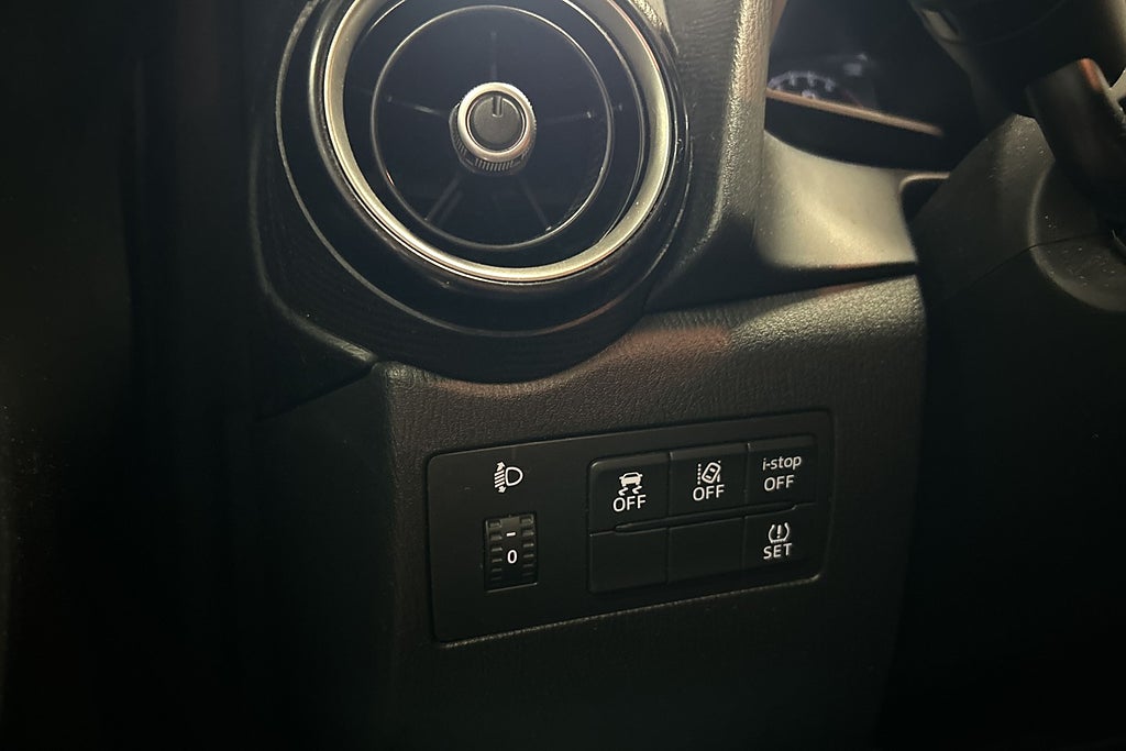 Mazda 2 2017 - miniatyr 25