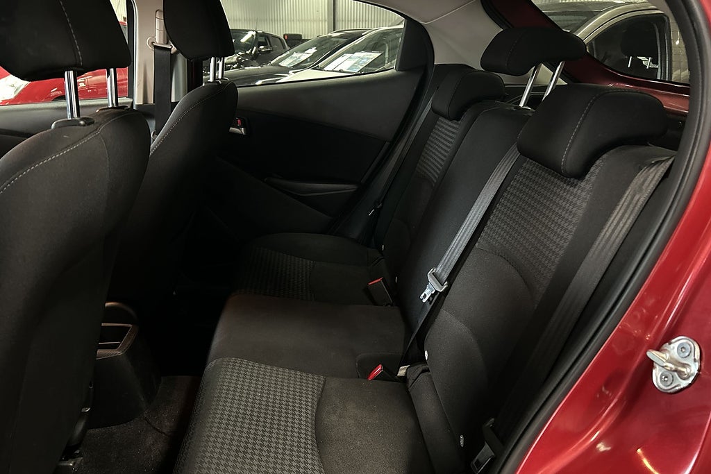 Mazda 2 2017 - miniatyr 27
