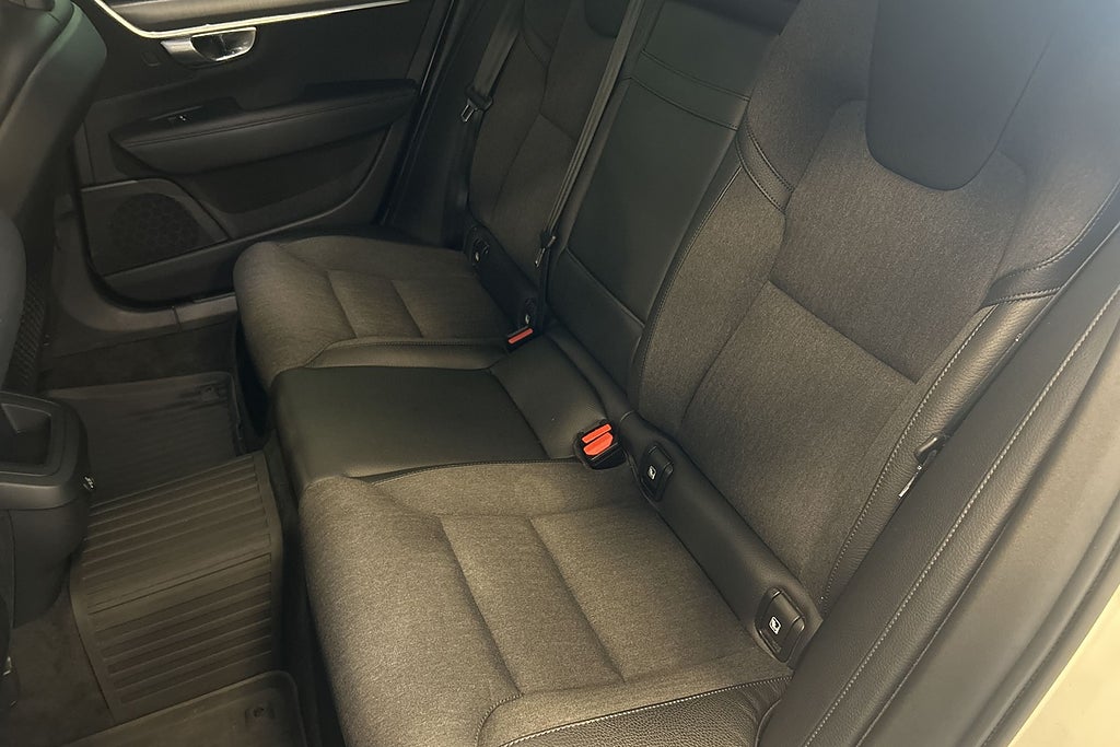 Volvo V90 2017 - miniatyr 23