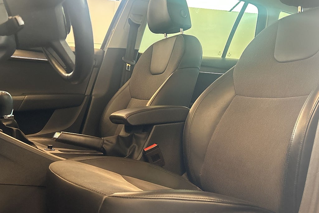 Skoda Octavia 2019 - miniatyr 13