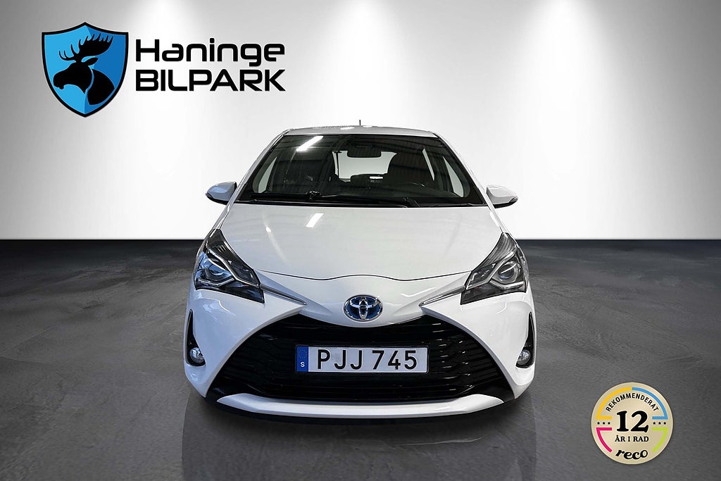 Toyota Yaris 2017 - miniatyr 3