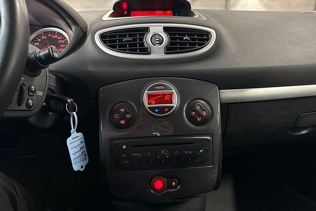 Renault Clio 2012 - miniatyr 25
