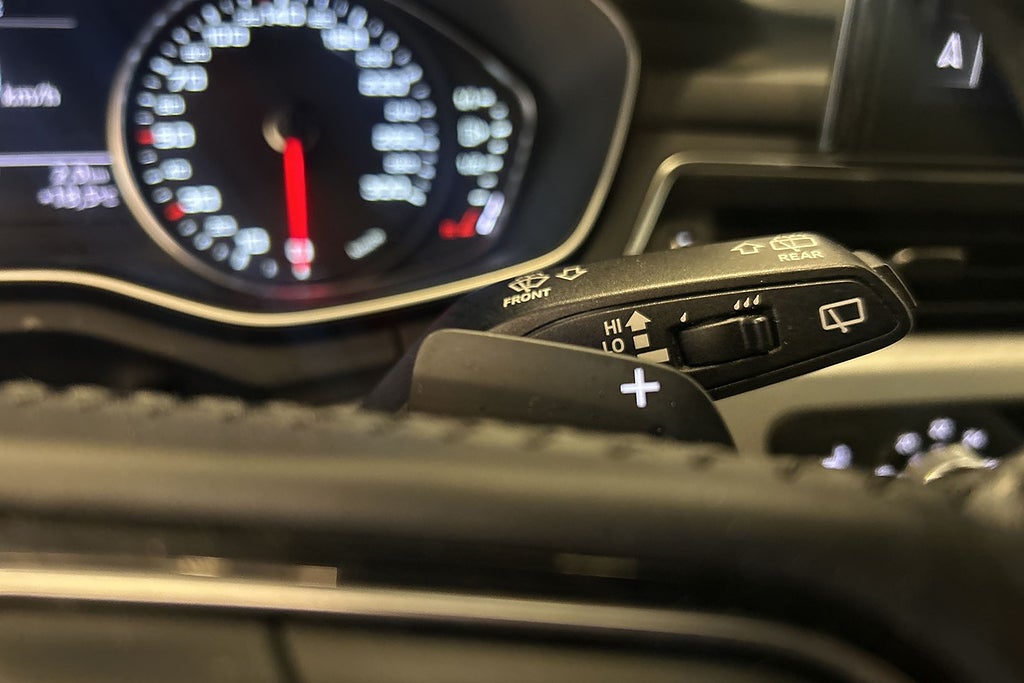 Audi A4 2020 - miniatyr 20