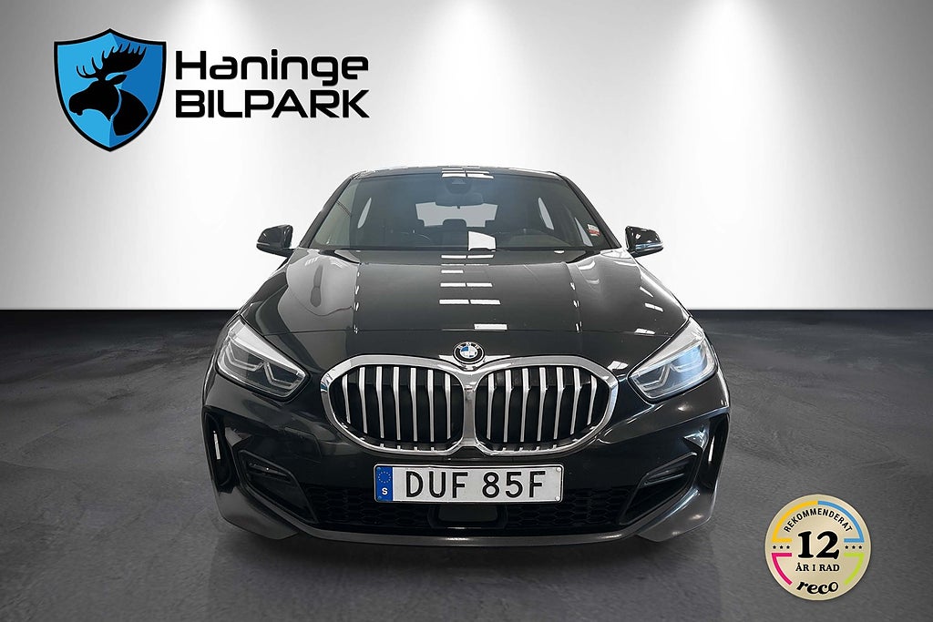 BMW 120i 2022 - miniatyr 3
