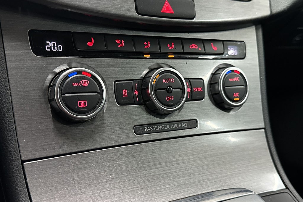Volkswagen Passat 2014 - miniatyr 22
