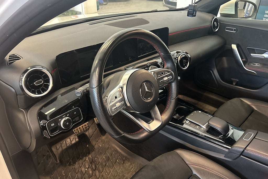 Mercedes-Benz A 2020 - miniatyr 11