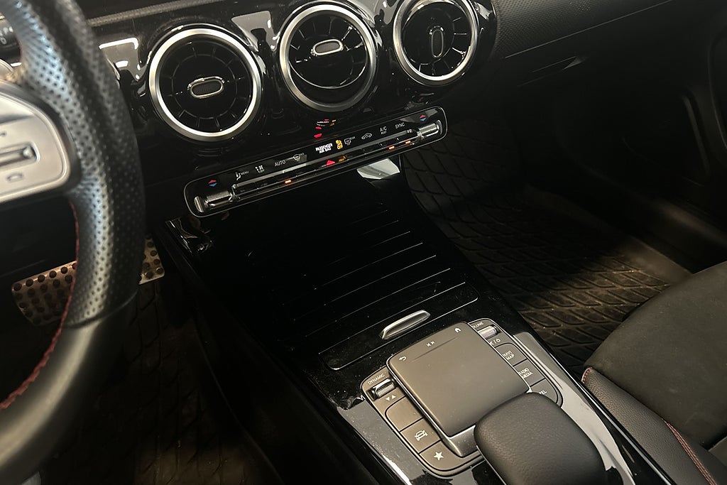 Mercedes-Benz A 2020 - miniatyr 20