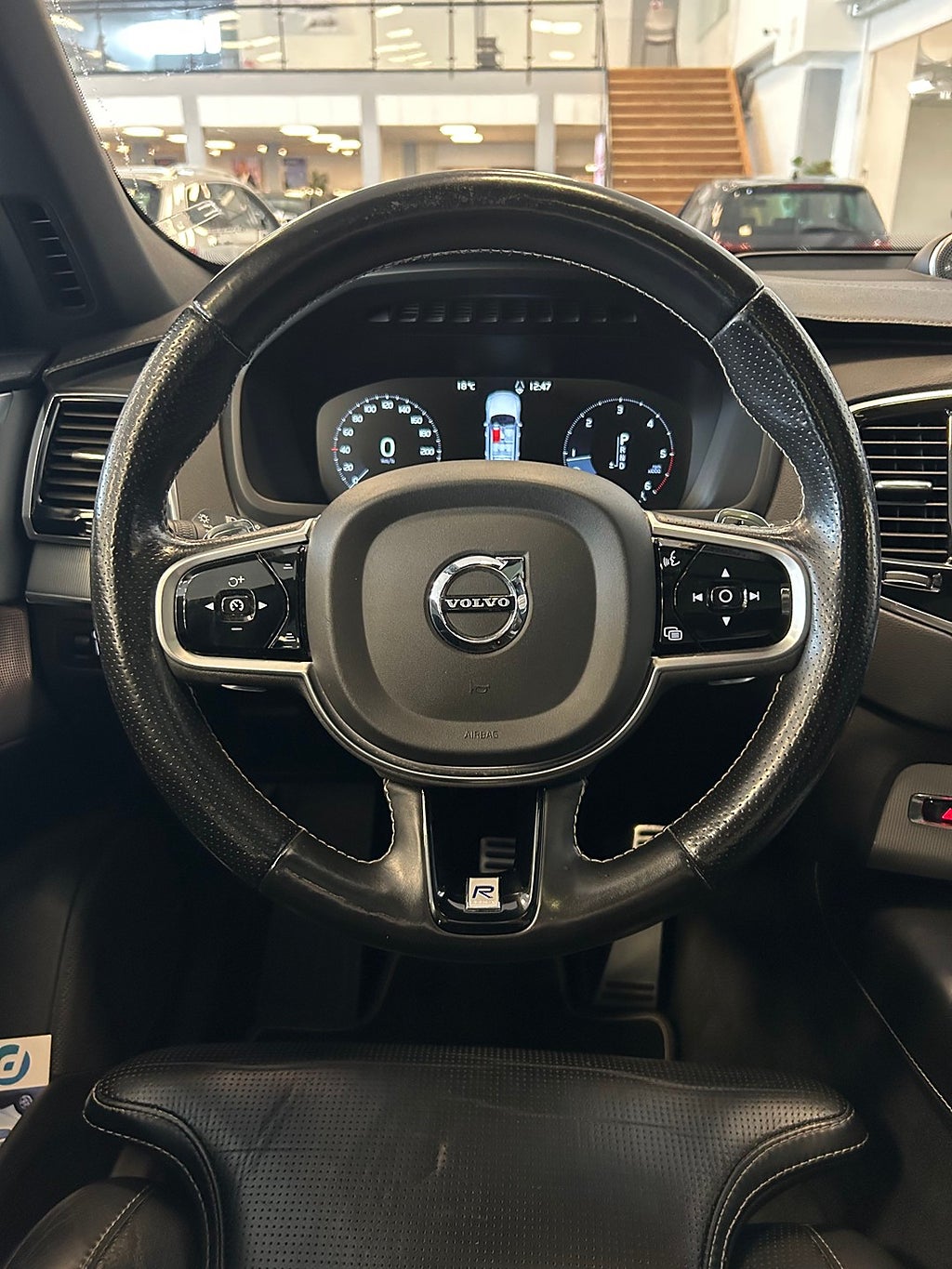 Volvo XC90 2019 - miniatyr 18
