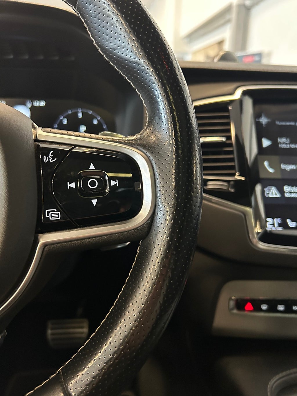 Volvo XC90 2019 - miniatyr 20
